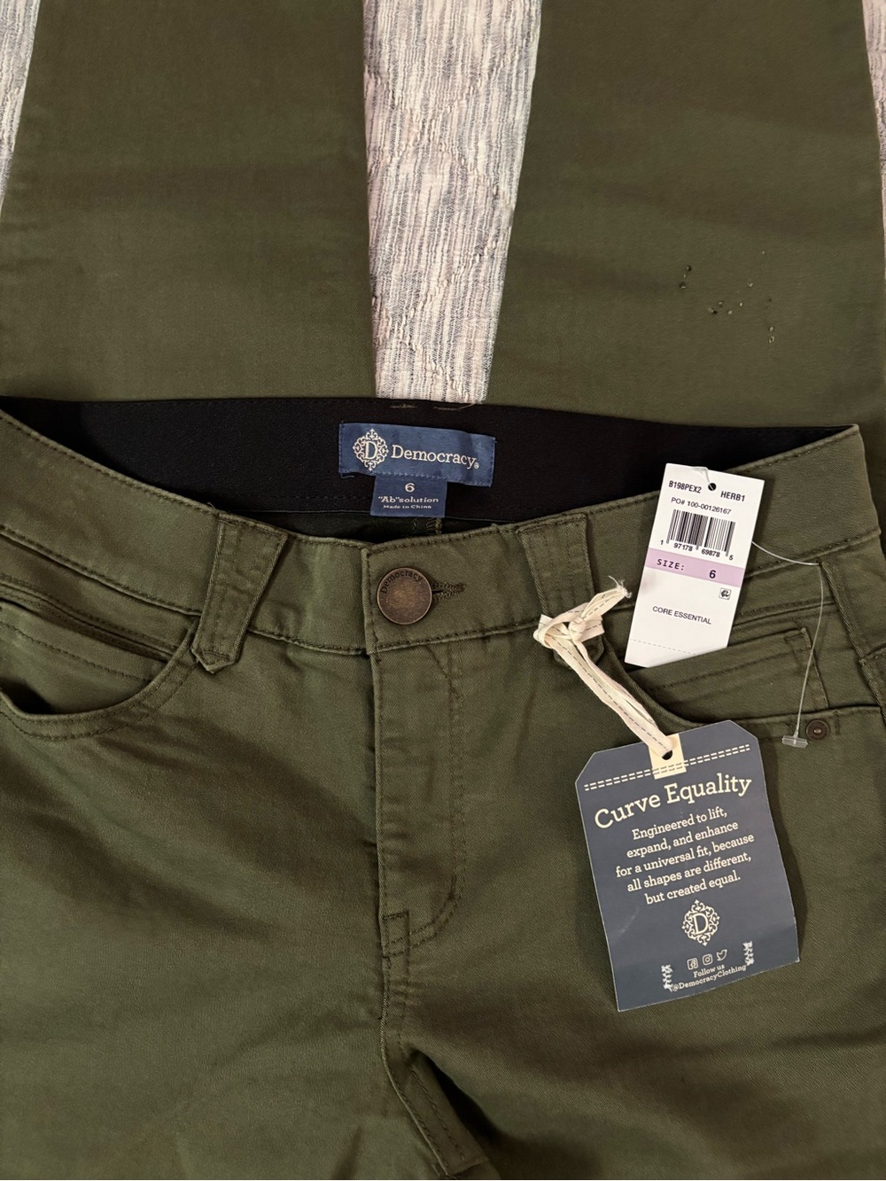 NWT Democracy Ab Solution Ankle Length Skinny Jeans Sz 6 - - Picture 2 of 10